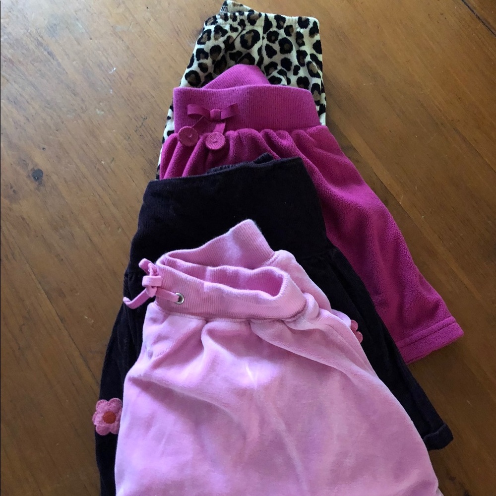 Four skirts Sz.6 girls